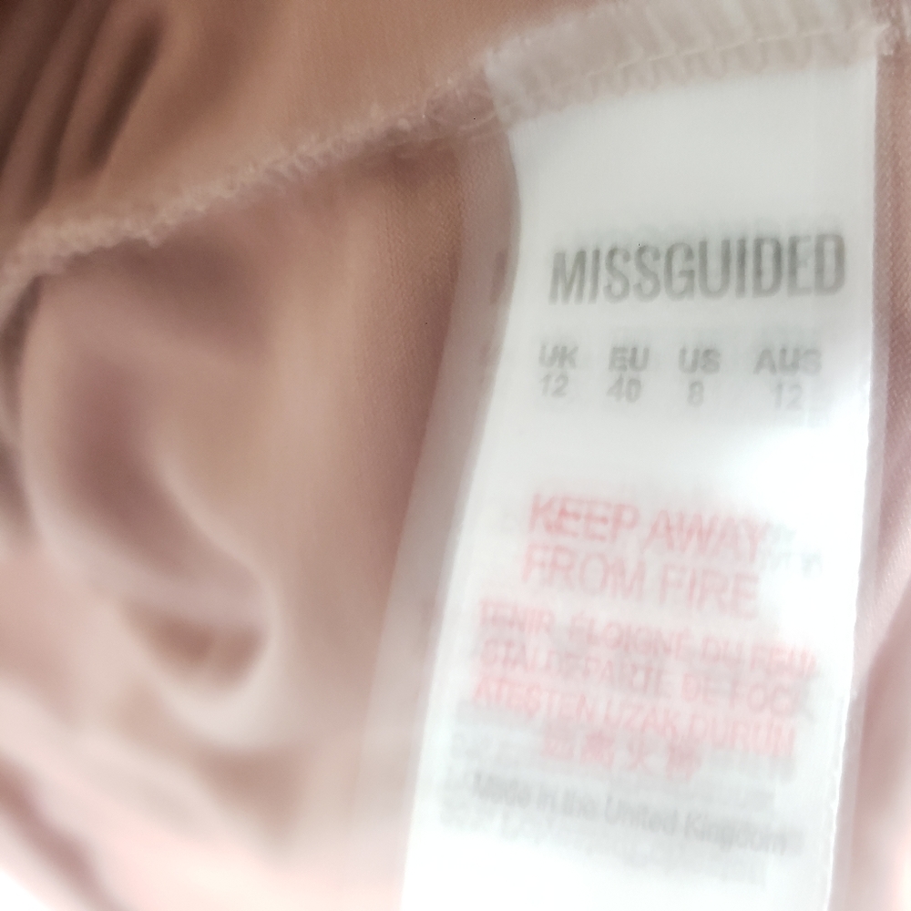 S O L D Missguided Ruched Side Split Maxi skirt - Picture 9 of 9